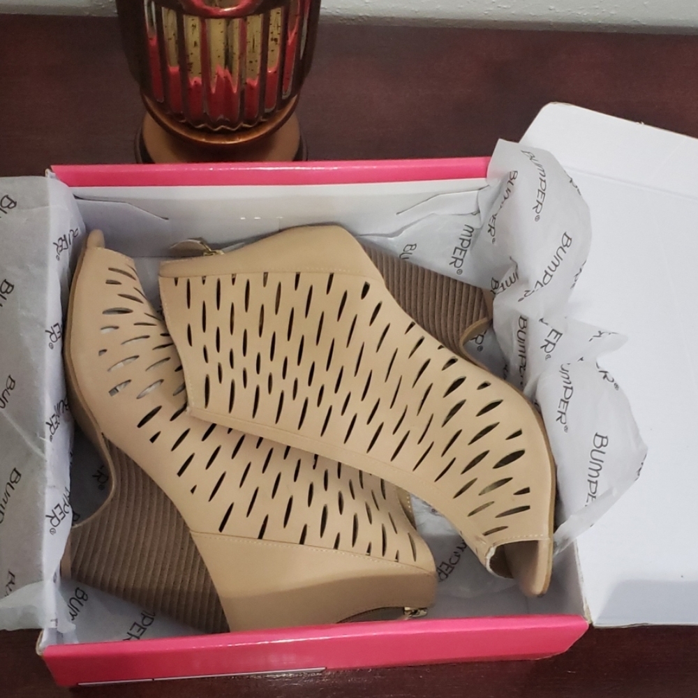 Women boots